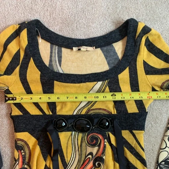 Aryeh Mustard and Charcoal Floral Long Sleeve Dress - Picture 4 of 6